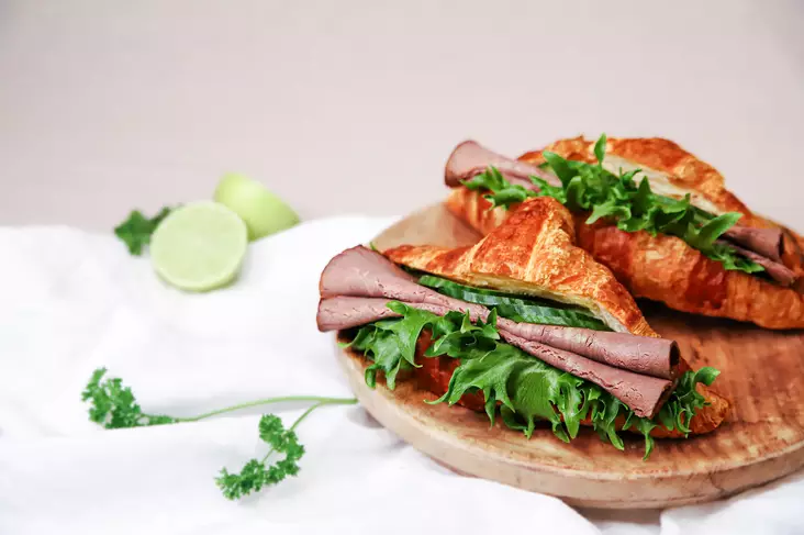 Croissant paahtopaisti - SUOLAISET TUOTTEET - 7070 - 2