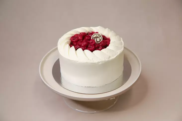 Vadelmakermakakku - KONDITORIATUOTTEET - 4250 - 2