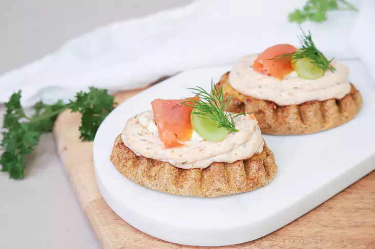 Riisipiirakka lohitäytteellä - SUOLAISET TUOTTEET - 7112 - 2