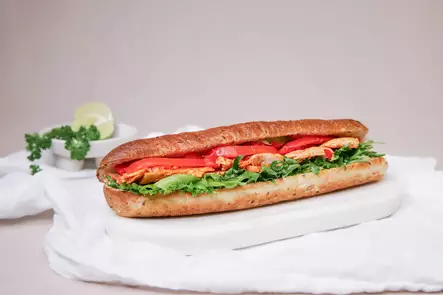 Täytetty patonki broileri - SUOLAISET TUOTTEET - 7043 - 3