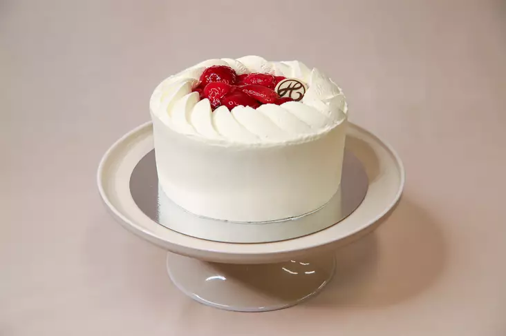 Mansikkakermakakku - KONDITORIATUOTTEET - 4255 - 7