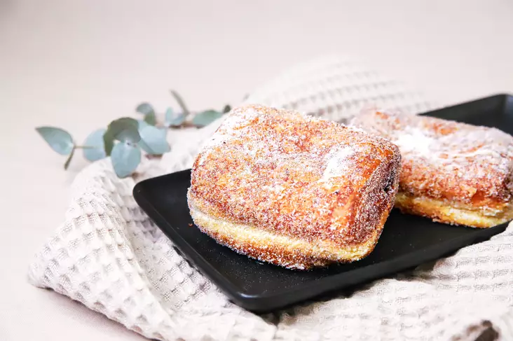 Viiner-luumumunkki - KAHVILEIVÄT - 3316 - 2