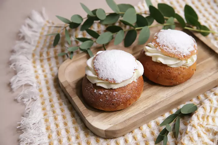 Gluteeniton laskiaispulla vadelmahillo - GLUTEENITTOMAT TUOTTEET - 8069A - 5