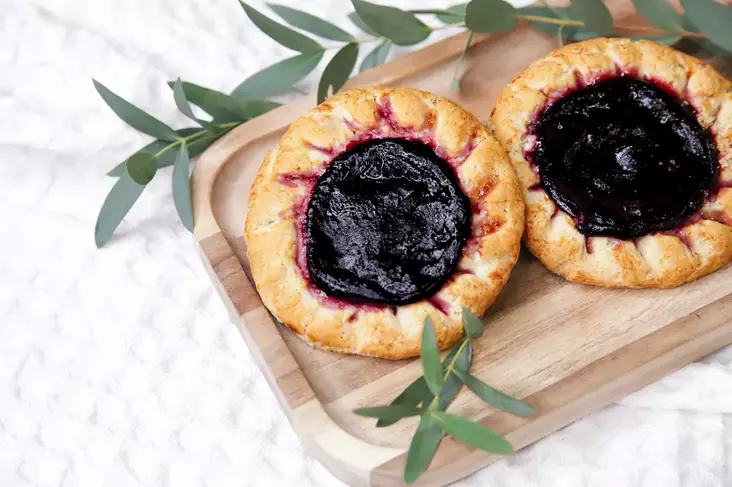 Gluteeniton mustikkapiirakka - GLUTEENITTOMAT TUOTTEET - 8048A - 3