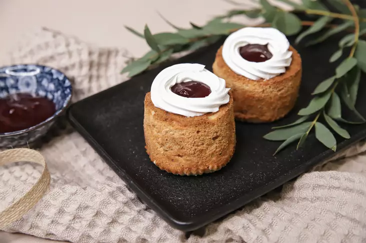 Gluteeniton Runebergintorttu - GLUTEENITTOMAT TUOTTEET - 3643A - 4